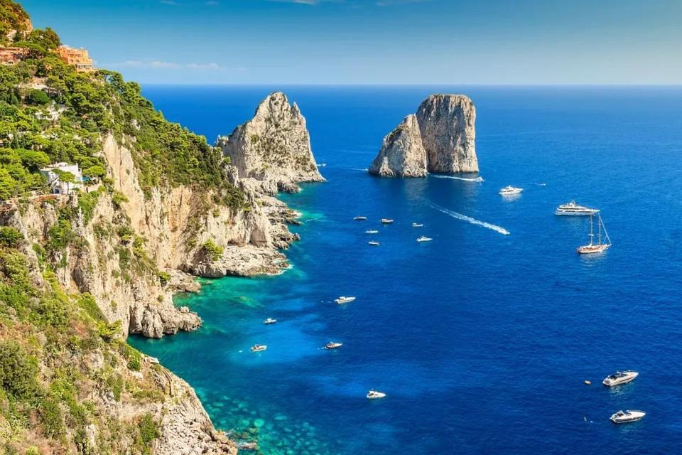 Oikos Guest House Napoli Dış mekan fotoğraf