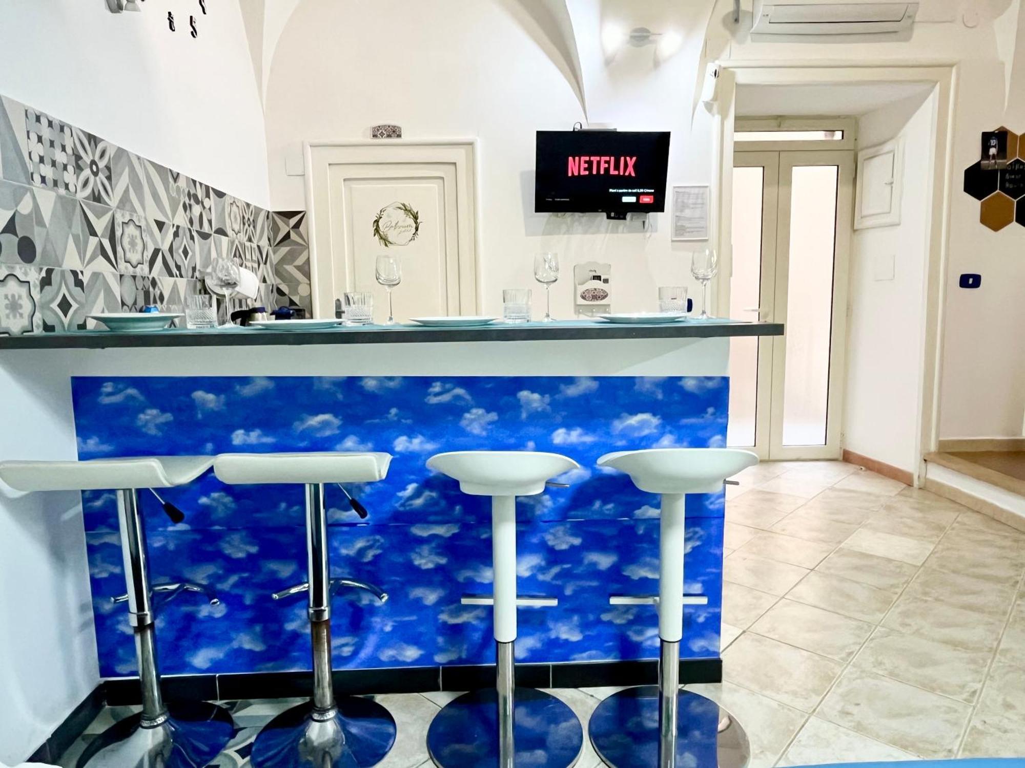 Oikos Guest House Napoli Dış mekan fotoğraf